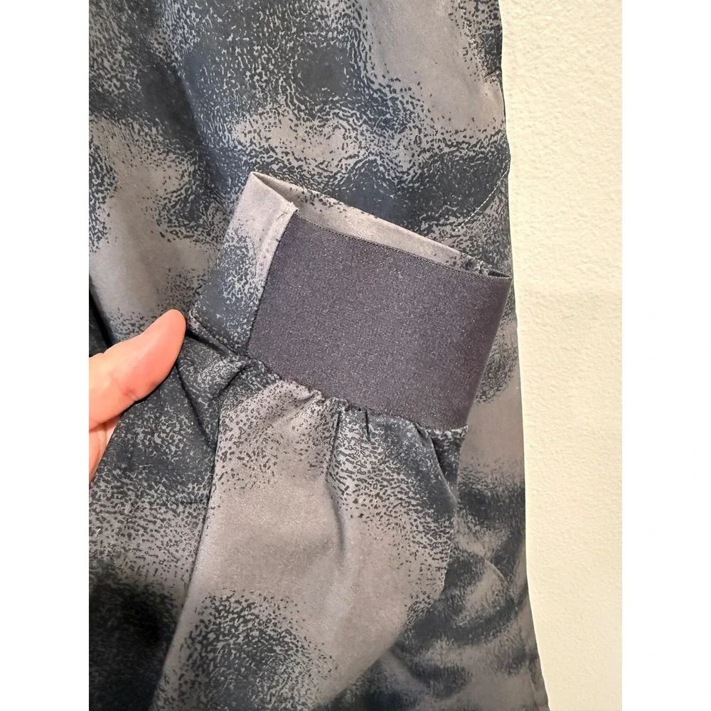 Under Armour Women's Fitted Camo Jogger Pants Size‎ L